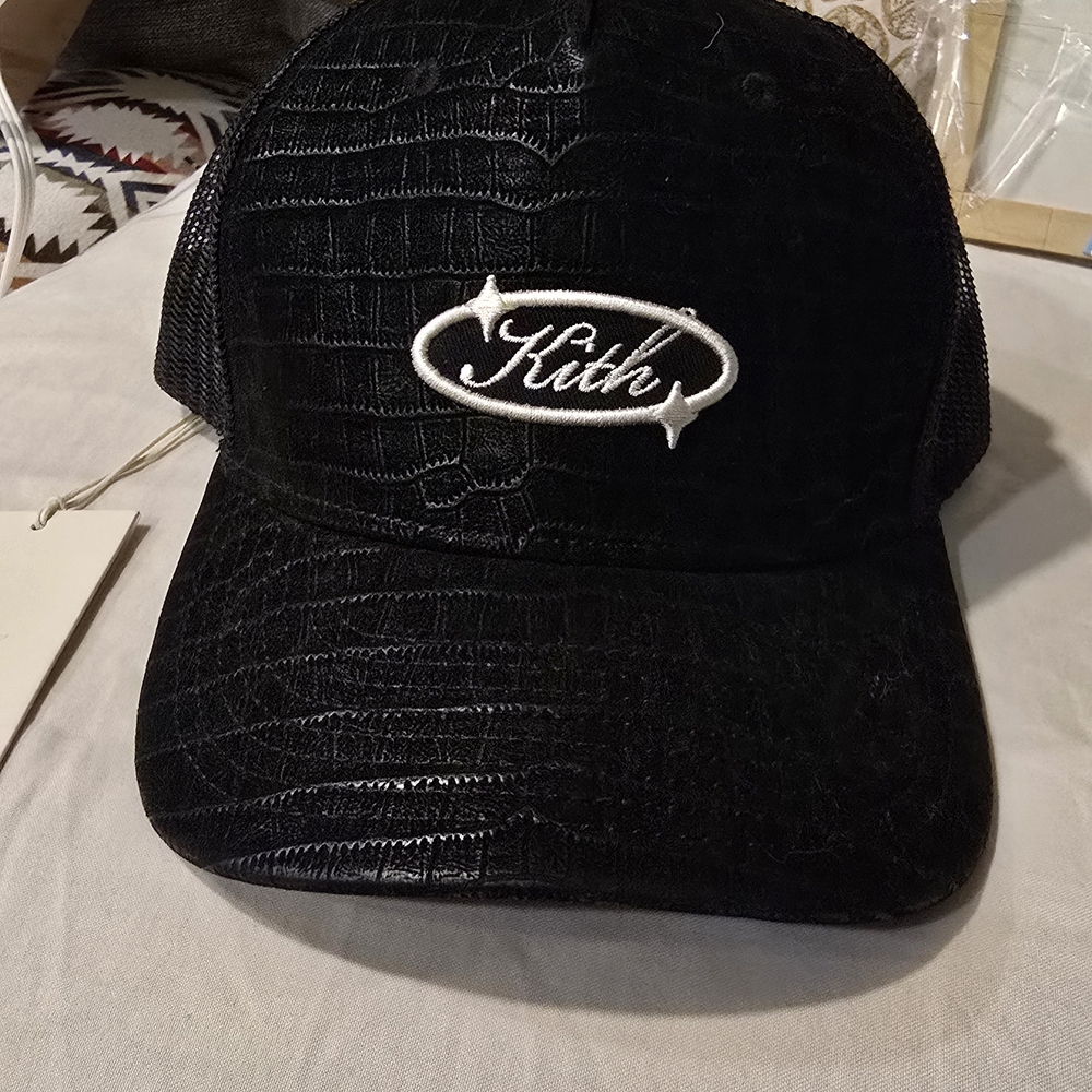KITH Ladies Trucker Hat